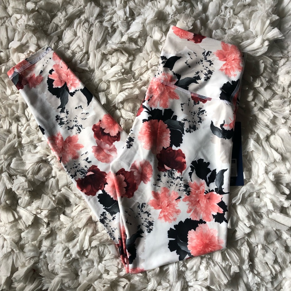 Marika Leggings